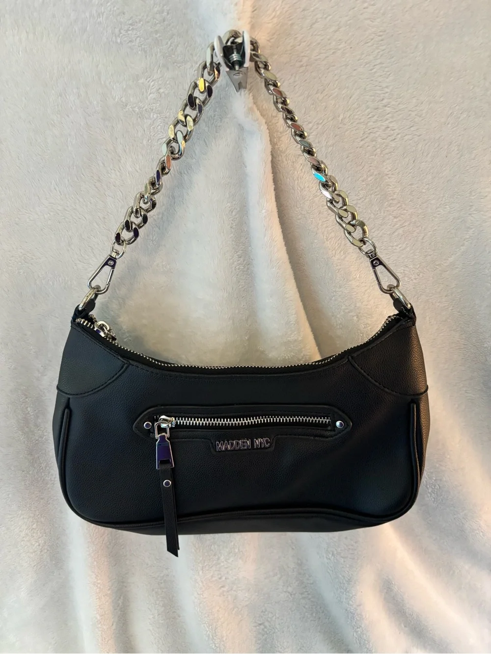 Steve Madden Black Shoulder Bag with Silver Chain